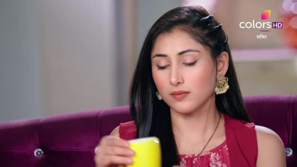 Nidhi Bhavsar Celebrity Style In Promo Shakti 2020 From Promo Charmboard There are 60+ professionals named nidhi bhavsar, who use linkedin to exchange information, ideas, and opportunities. sandals