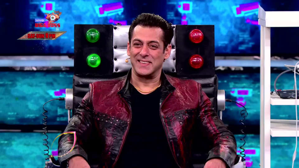 Salman Khan Celebrity Style In Bigg Boss 13 Big Headlines 2020 From Bigg Boss 13 Charmboard Personally i agree to the fact that salman khan is supporting shilpa even though i want shilpa to win. jacket