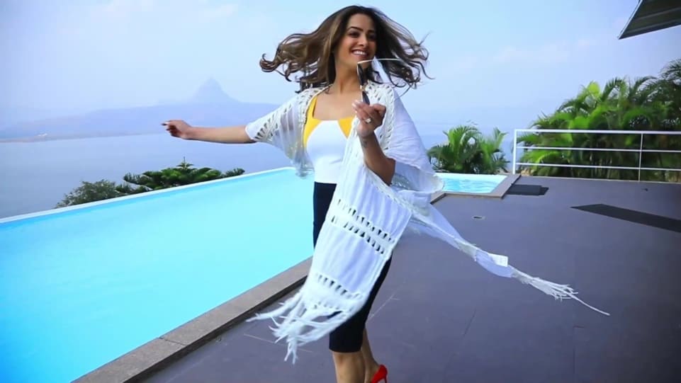 anita hassanandani dresses online