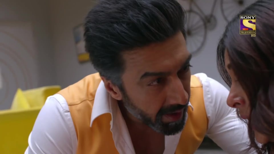 Ashish Chaudhary Celebrity Style In Promo Beyhadh 2 2020 From Promo Charmboard Ashish recently took to his instagram handle to share a glimpse of his character. ring