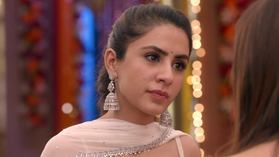 Actors Name Age Wiki Height Birth Place Career Details Kundali Bhagya Episode 714 2020 Charmboard Get the best of zee5 originals, popular alt balaji shows, 1000. kundali bhagya episode 714 2020