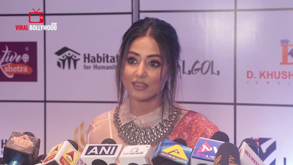 Celebrity Makeup Of Hina Khan From Celeb Spotting Viral Bollywood 2020 Charmboard This simple makeup tutorial is a sugar cosmetics everyday makeup tutorial where i show new simple makeup tutorial by hina. charmboard