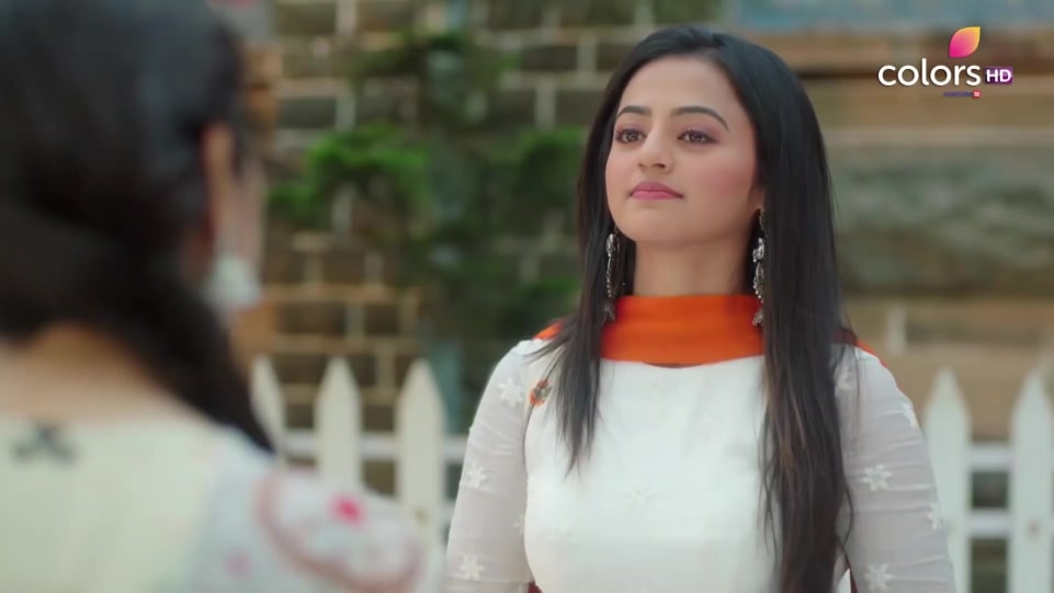 Helly Shah Celebrity Style In Ishq Mein Marjawan Promo 2020 From Ishq Mein Marjawan Charmboard Riddhima and kabir as bride and groom, will this wedding happen? stiletto