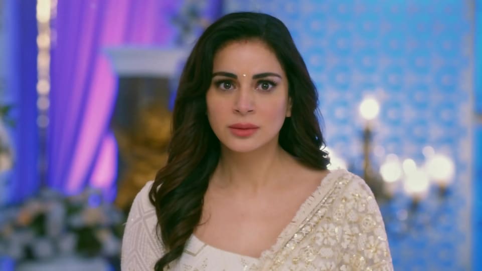 Shraddha Arya Celebrity Style In Kundali Bhagya Episode 757 From Episode 757 Charmboard