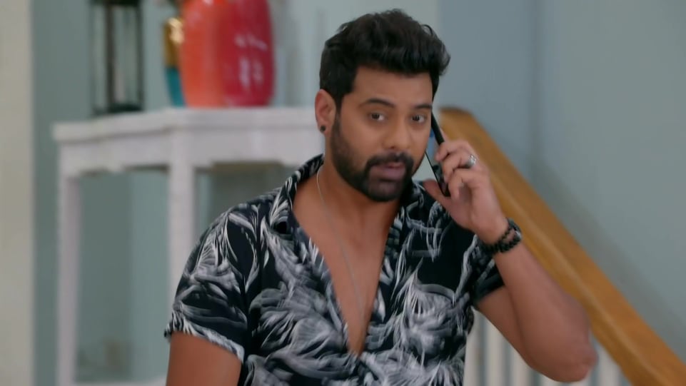 Celebrity Hairstyle Of Shabbir Ahluwalia From Kumkum Bhagya Episode 1655 2020 Charmboard He was the winner of fear factor: earrings
