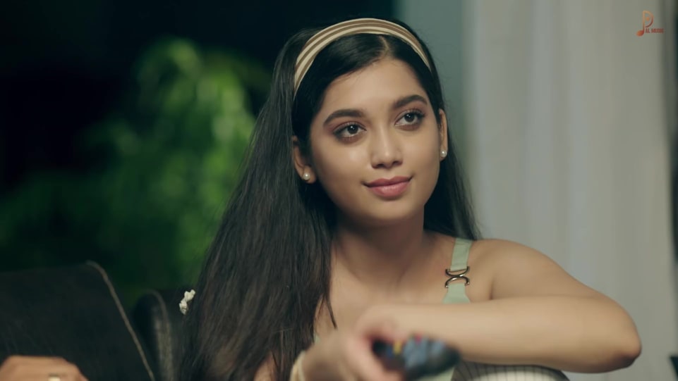 Actors Name Age Wiki Height Birth Place Career Details Tu Hai Toh Single 2020 Charmboard Her current age 23 years. charmboard