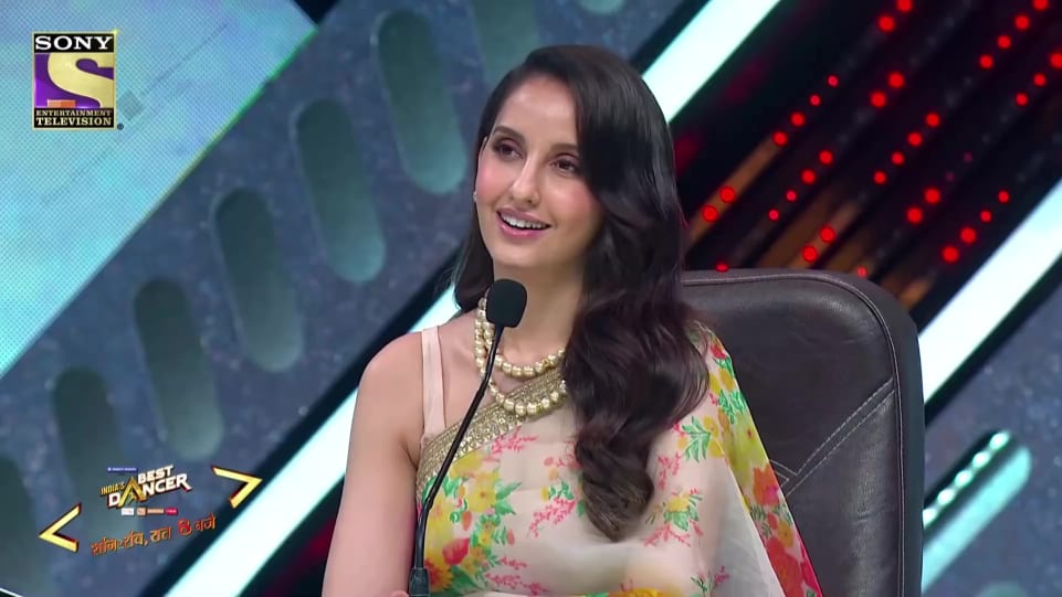 Nora Fatehi Celebrity Style In Indias Best Dancer Set India 2020 From Indias Best Dancer Charmboard Google cardboard brings immersive experiences to everyone in a simple and affordable way. necklace