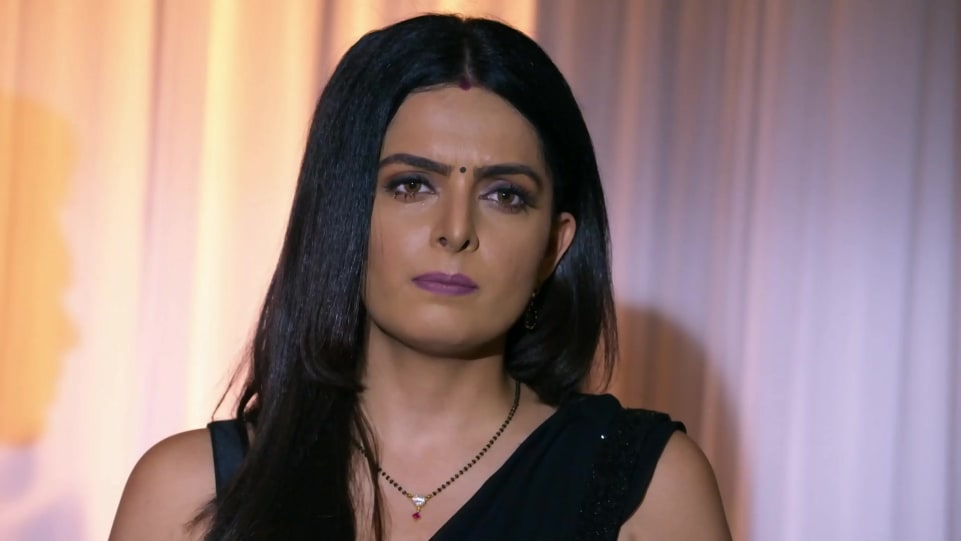Ruhi Chaturvedi Celebrity Style In Kundali Bhagya Episode 810 From Episode 810 Charmboard