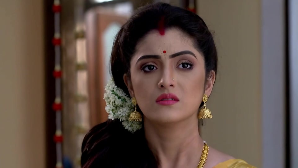 Shweta Bhattacharya Celebrity Style In Jamuna Dhaki Episode 115 2020 From Episode 115 Charmboard Rubel dey and sweta bhattacharya starrer 'jamuna dhaki' has already managed to strike a chord with the audience, trp report suggests. nosepin