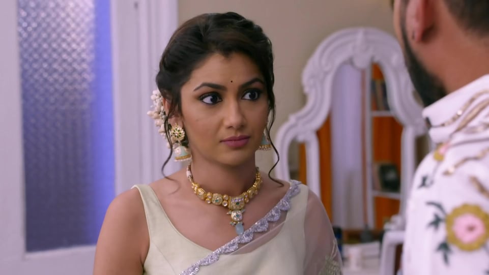 Social Buzz Sriti Jha Latest News Images Updates Posts Kumkum Bhagya Episode 1714 2020 Charmboard Will pragya successfully prove her identity?