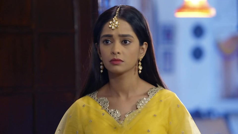 Mugdha Chaphekar Celebrity Style In Kumkum Bhagya Episode 1722 2020 From Episode 1722 Charmboard No does mugdha chaphekar drink alcohol? charmboard