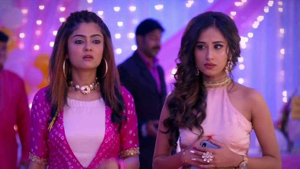 Actors Name Age Wiki Height Birth Place Career Details Guddan Tumse Na Ho Payega Episode 549 2020 Charmboard Tumse na ho payega social media updates. charmboard