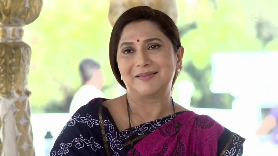 Actors Name Age Wiki Height Birth Place Career Details Agga Bai Sasubai Episode 368 2020 Charmboard Nivedita saraf misses her friends; charmboard