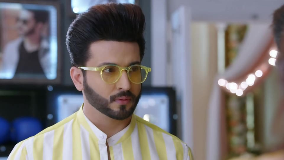 Dheeraj Dhoopar Celebrity Style In Kundali Bhagya Episode 880 2021 From Episode 880 Charmboard Watch kundali bhagya 26th jan 2021 desi tv new episode complete video. charmboard