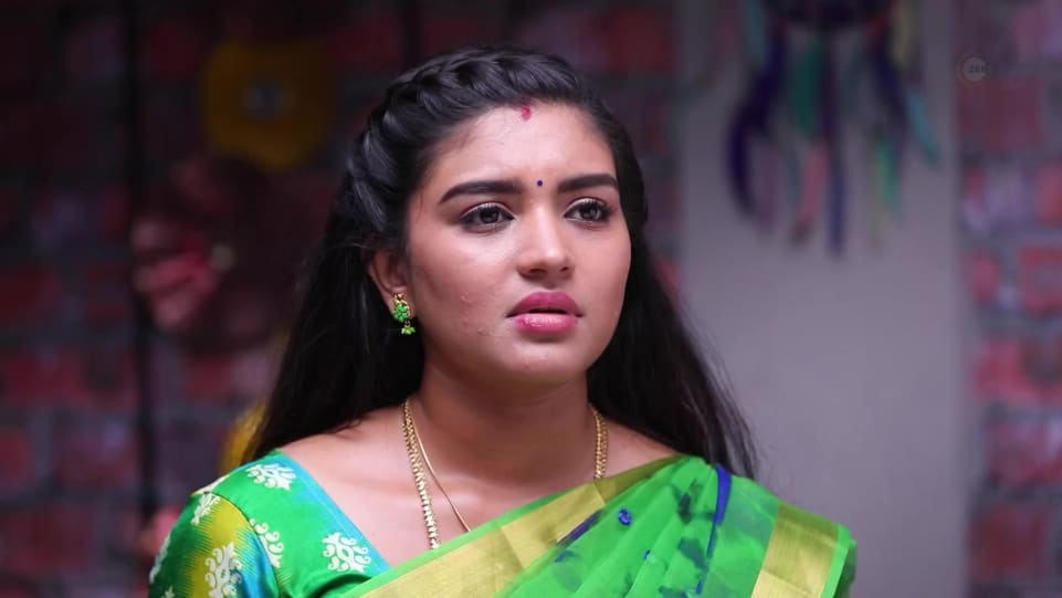 Actors Name Age Wiki Height Birth Place Career Details Sembaruthi Episode 953 2021 Charmboard Here's our guide to their cast, their characters, and their powers. charmboard