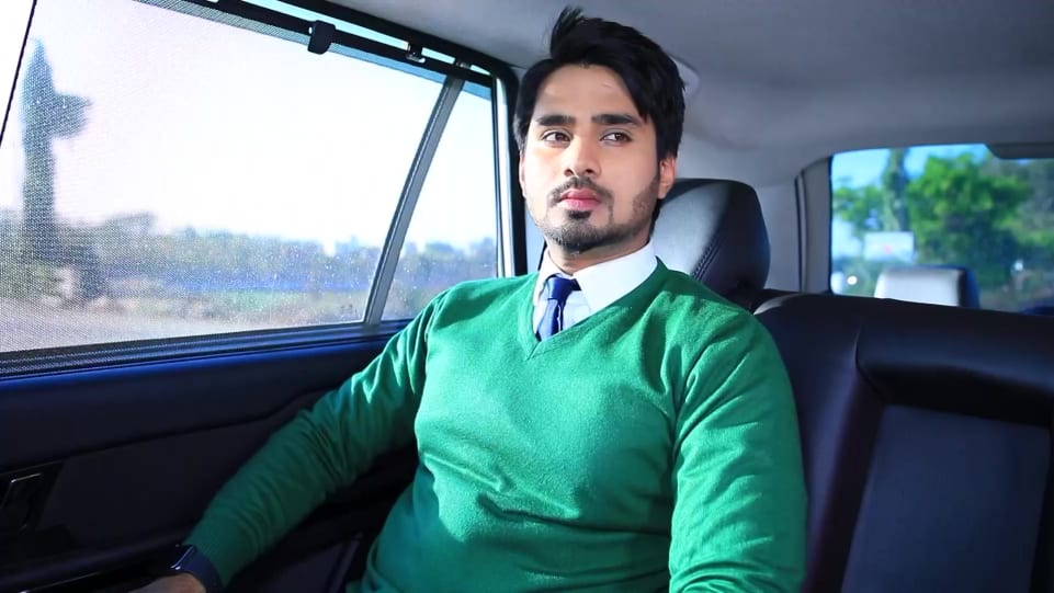 Rakshith Gowda Celebrity Style In Gattimela Episode 489 2021 From Episode 489 Charmboard It also analyzes reviews to verify trustworthiness. charmboard