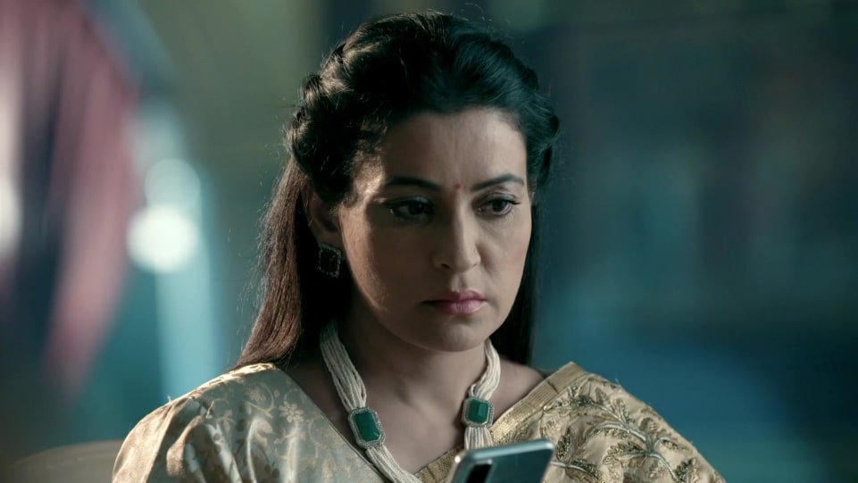 Celebrity Makeup Of Dolly Sohi From Kumkum Bhagya Episode 1875 21 Charmboard