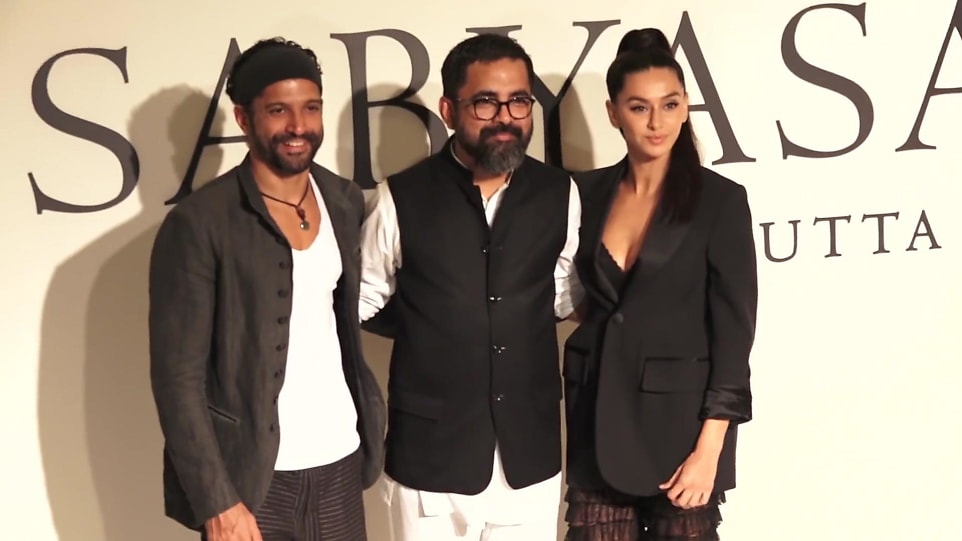 Get Shibani Dandekar Straight High Ponytail Hairstyle In Bollywood