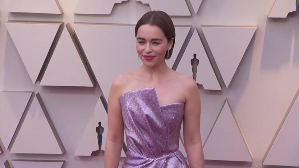 red carpet purple dress accessories