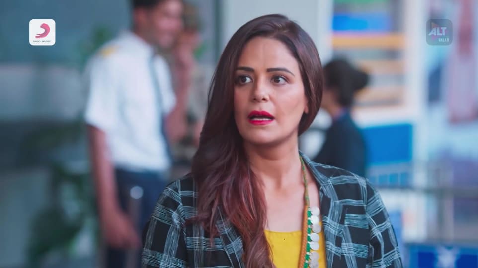 Mona Singh Celebrity Style In Tum Ho Paas Kehne Ko Humsafar Hain 2019 From Tum Ho Paas Charmboard Let's see by the time season 3 gets popular, the office of the director changes his mindset for season 4. shrug