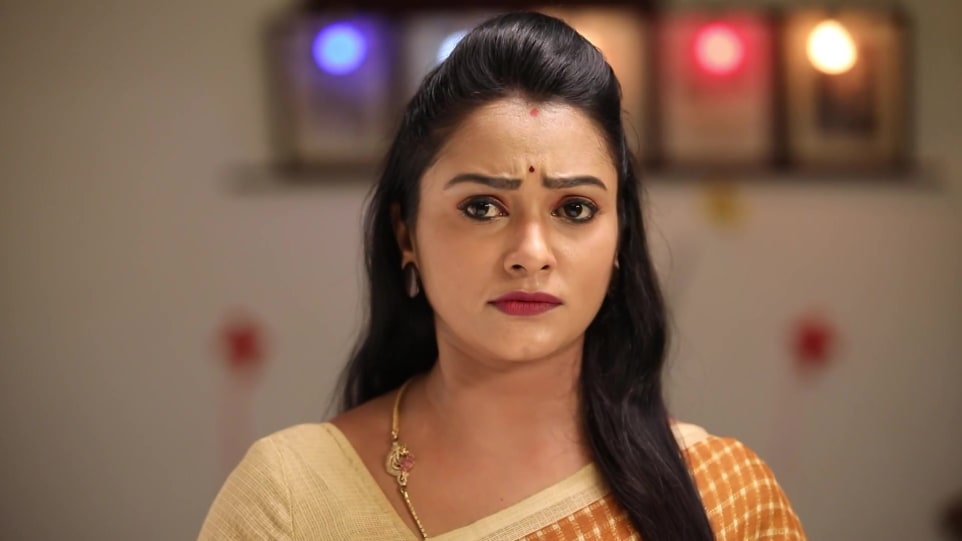 Swathi Celebrity Style In Oru Orla Oru Rajakumari Episode 401 2019 From Episode 401 Charmboard 21,511 likes · 182 talking about this. charmboard