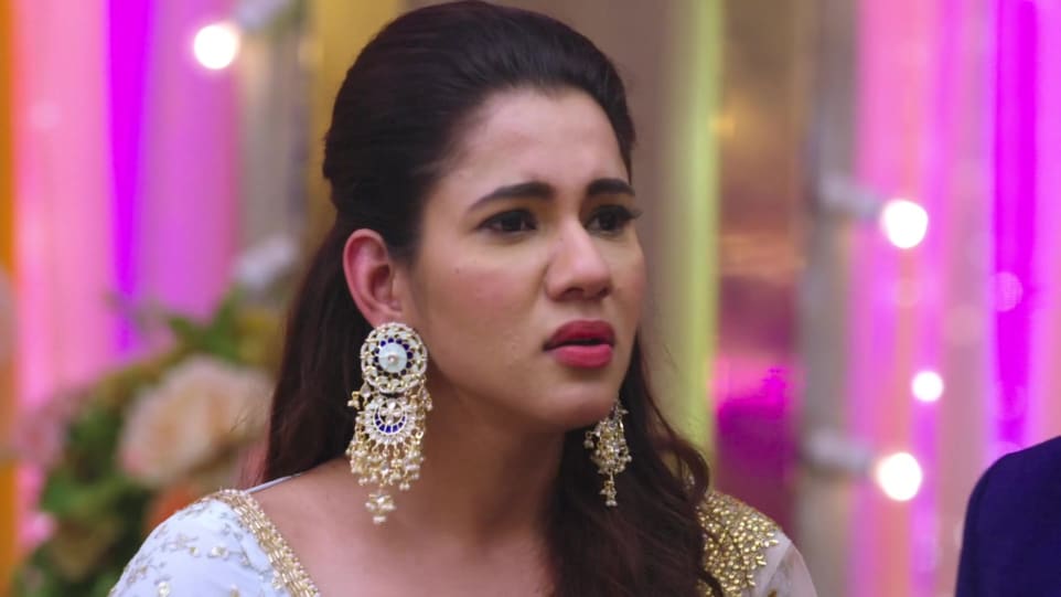 Twinkle R Vasisht Celebrity Style In Kundali Bhagya Episode 600 2019 From Episode 600 Charmboard Watch online kundali bhagya 17th october 2019 full episode 600, drama serial kundalibhagya today episode by zee5 , indian drama serial kundalibhagya full episode hd video. chandbali