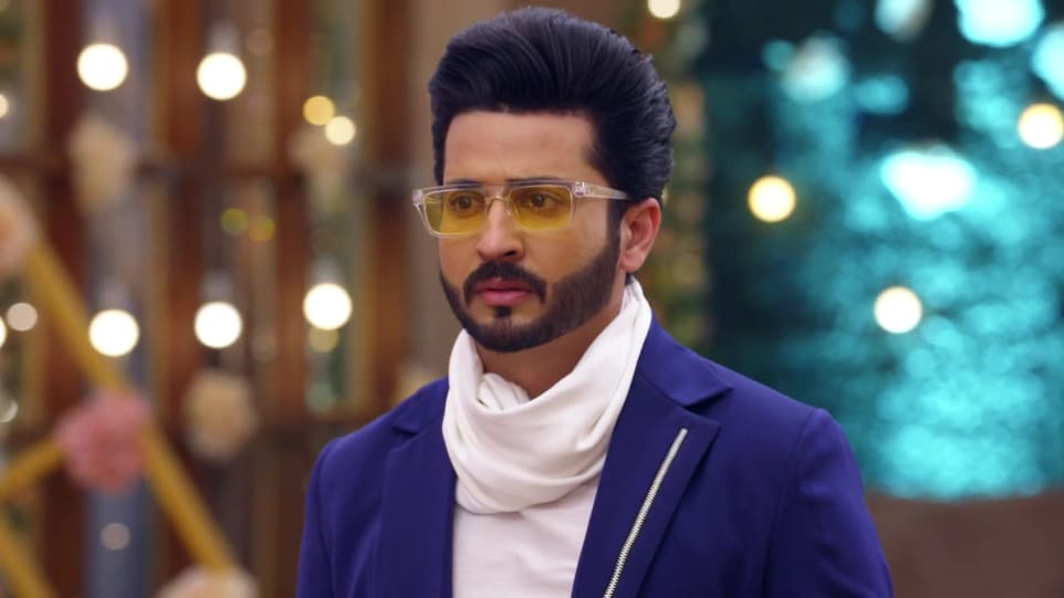 Dheeraj Dhoopar Celebrity Style In Kundali Bhagya Episode 604 19 From Episode 604 Charmboard