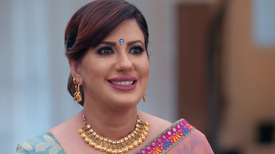 Anisha Hinduja Celebrity Style In Kundali Bhagya Episode 614 19 From Episode 614 Charmboard