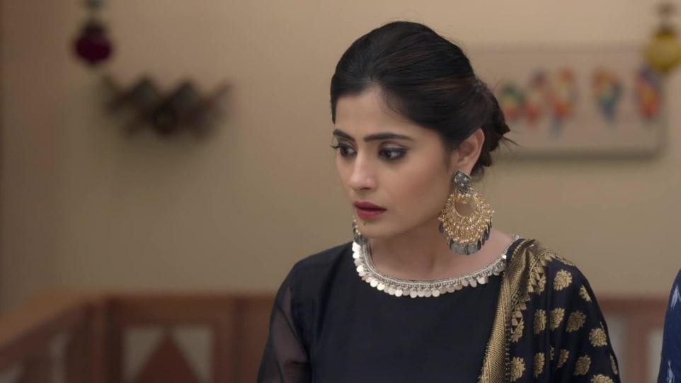 Vaishali Takkar Celebrity Style In Manmohini Episode 269 2019 From Episode 269 Charmboard Vaishali was born on 25th july 1964 in mumbai. gown