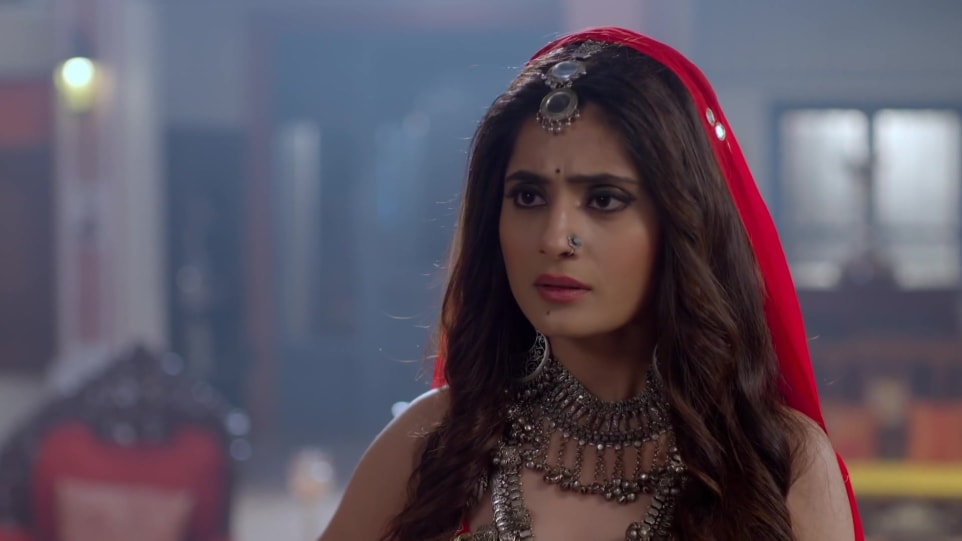 Vaishali Takkar Celebrity Fashion Footwear In Outfit Name Charmboard Does vaishali takkar drink alcohol?: jewelleryset