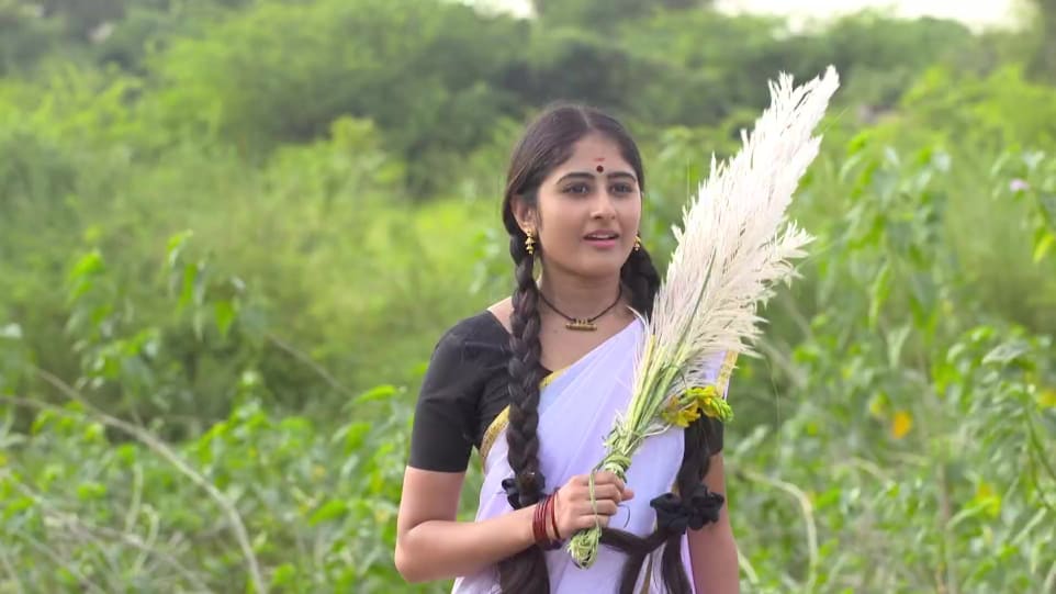 Krishnapriya K Nair Celebrity Style In Kandukondain Kandukondain Episode 176 2019 From Episode 176 Charmboard More ideas from krishnapriya nair. bangles