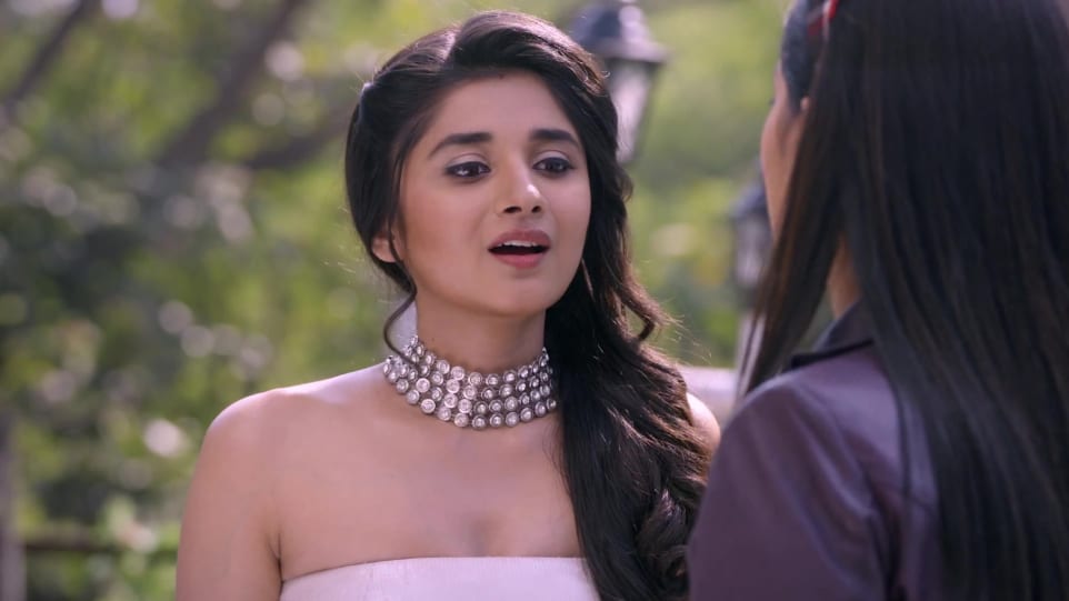 Kanika Mann In Pink Stole Outfit Celebrity Clothing Charmboard Kanika mann who is currently seen on zee tv's show guddan tumse na ho paega recently interacted with us and here we did a. dress