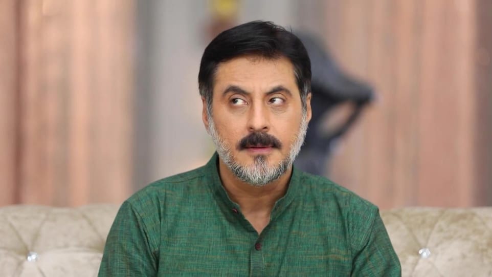 Actors Name Age Wiki Height Birth Place Career Details Sembaruthi Episode 692 2020 Charmboard This show premiered on 16 october 2017. charmboard