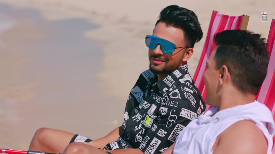 Celebrity Hairstyle of Tony Kakkar from Goa Beach, single, 2020 | Charmboard