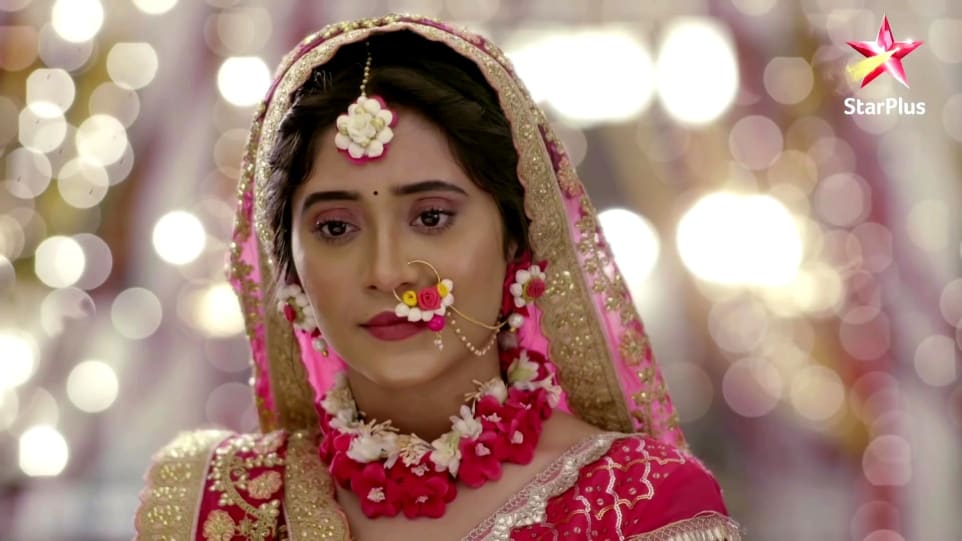 Shivangi Joshi Jewellery Accessories From Promo Yeh Rishta Kya Kehlata Hai 2020 Celebrity Jewellery Charmboard Shivangi joshi (born 18 may 1995) is an indian television actress known for playing naira singhania in star plus's yeh rishta kya kehlata hai. bangles
