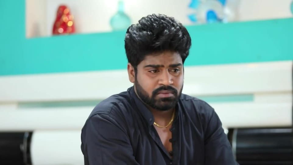 V J Kathir Celebrity Fashion Footwear In Outfit Name Charmboard Sembaruthi serial parvathi vanaja aishwarya uma tamil dubsmash. charmboard