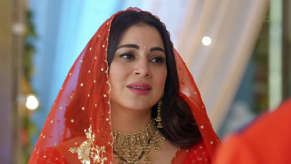 Shraddha Arya Celebrity Style In Kundali Bhagya Episode 839 2020 From Episode 839 Charmboard She has appeared in television shows like main lakshmi tere aangan. sandals
