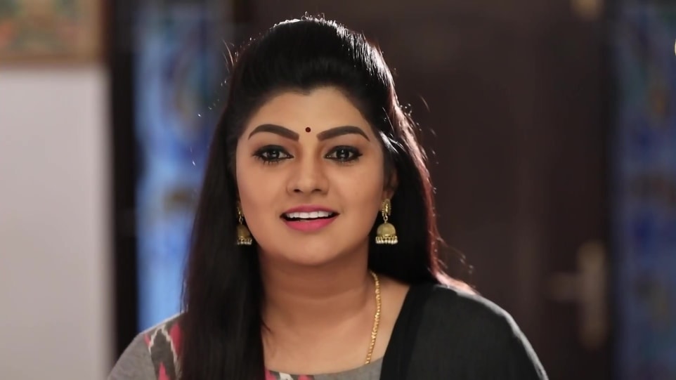 Actors Name Age Wiki Height Birth Place Career Details Poovey Poochoodava Episode 962 2020 Charmboard Free download and streaming shamily sukumar hot on your mobile phone or pc/desktop. charmboard