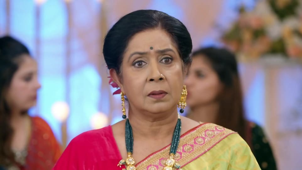 Kiran Bhargava Jewellery Accessories From Kumkum Bhagya Episode 1760 2021 Celebrity Jewellery Charmboard Kumkum bhagya and kundali bhagya zee tv india. charmboard