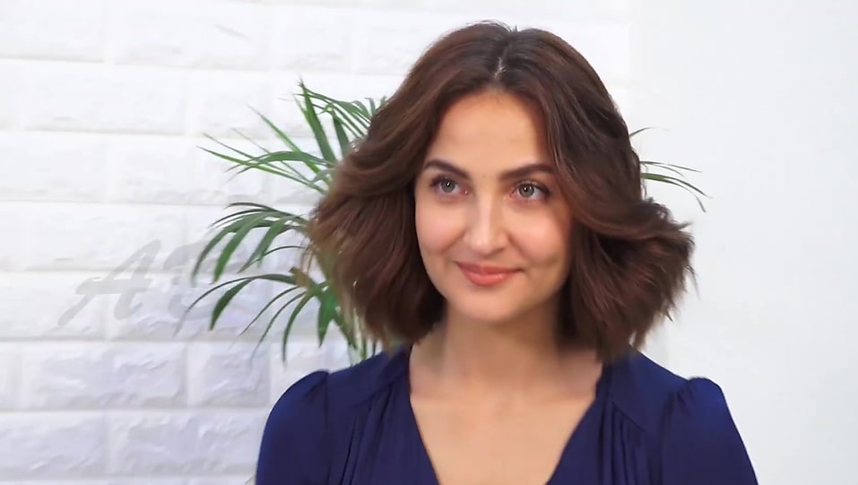 Get Elli Avram Voluminous Short Hair Hairstyle In Ace Bollywood
