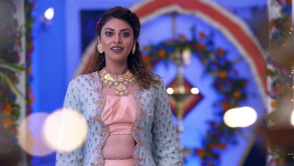 Actors Name Age Wiki Height Birth Place Career Details Kumkum Bhagya Episode 1493 2019 Charmboard Stay tuned to know about my movies charmboard