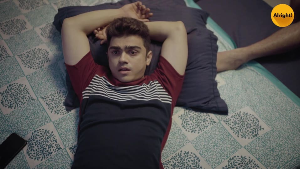 Rohan Shah In Brown Jeans Outfit Celebrity Clothing Charmboard Apart from those, he started doing various films and tv shows like boogie woogie, ishaan, humse hai life. tees