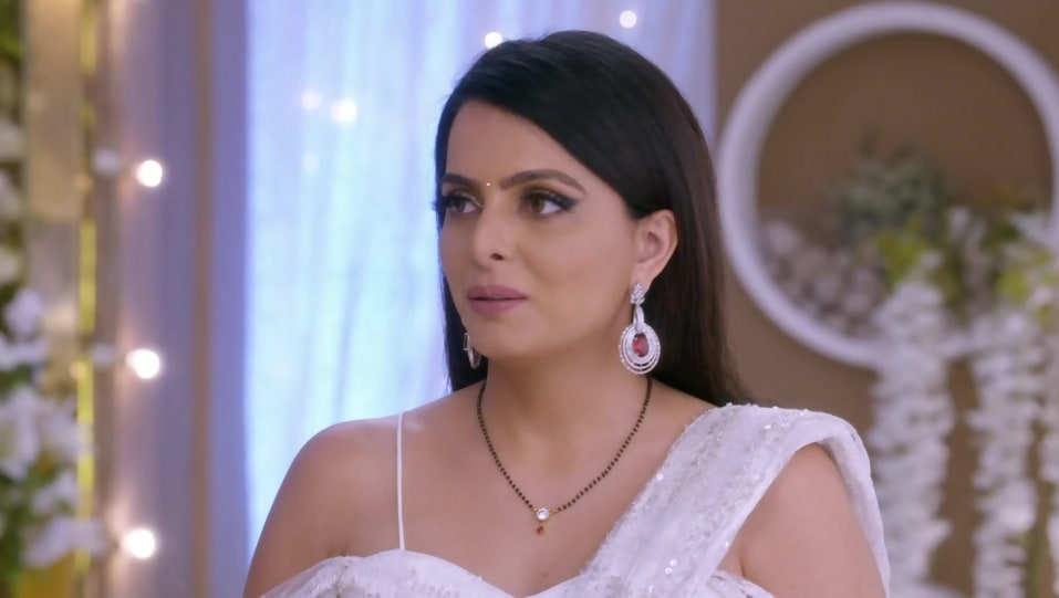 Ruhi Chaturvedi Celebrity Style In Kundali Bhagya Episode 792 From Episode 792 Charmboard