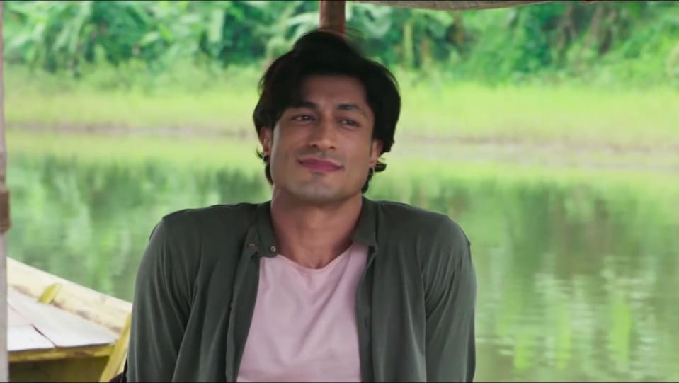 Vidyut Jammwal Celebrity Style In Fakeera Ghar Aaja Junglee 2019 From Fakeera Ghar Aaja Charmboard However, the indian actor is mostly known for his special appearances and his adorable personality. casualshirts