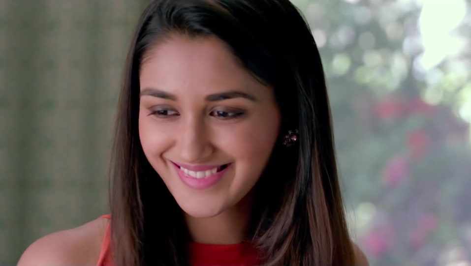 Nikita Dutta Celebrity Style In Official Trailer Aafat 2019 From Official Trailer Charmboard Watch aafat online to enjoy this quirky tale which breaks the stereotypes and prejudices of society. charmboard
