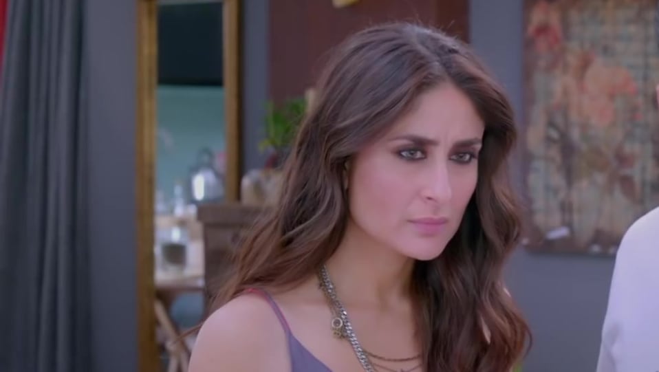 Celebrity Hairstyle Of Kareena Kapoor Khan From Official Trailer Good Newwz 2019 Charmboard 12 best hairstyles for 2018 inspired by bollywood actress shraddha kapoor. blazer