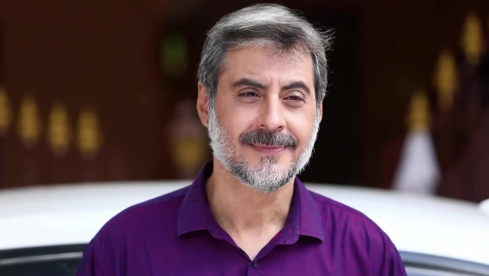 Sanjay Kumar Asrani Celebrity Style In Sembaruthi Episode 802 2020 From Episode 802 Charmboard Purushothaman hatches a plan to stop the adithya's marriage with mithr. charmboard