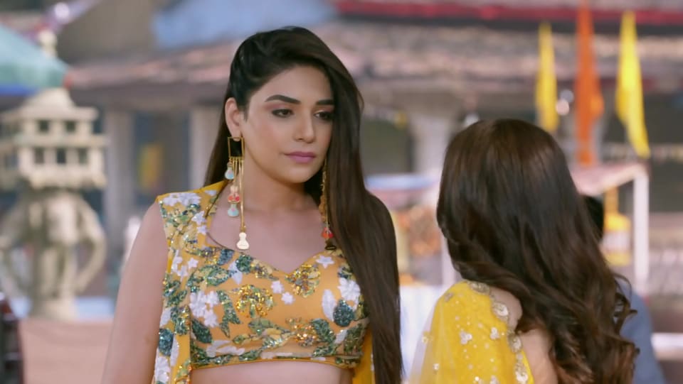 Anjum Fakih Celebrity Style In Kundali Bhagya Episode 881 2021 From Episode 881 Charmboard Zee tv drama serial kundali bhagya episode 292 full episode. lehengacholi
