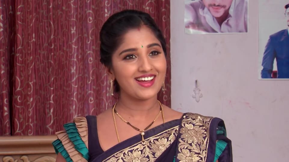 Meghana Lokesh Celebrity Style In Kalyana Vaibhogam Episode 613 19 From Episode 613 Charmboard Meghana Lokesh Celebrity Style In Kalyana Vaibhogam Episode 613 19 From Episode 613 Charmboard