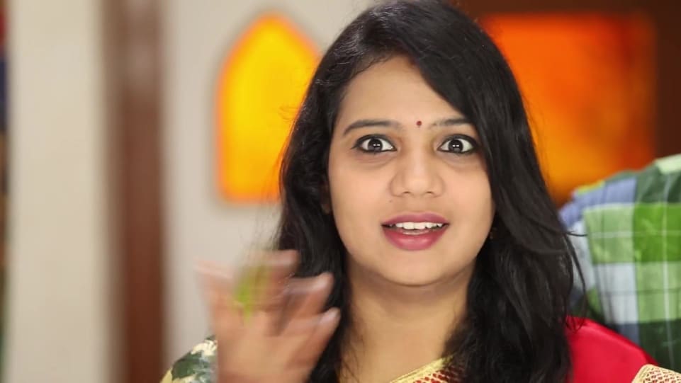 Actors Name Age Wiki Height Birth Place Career Details Yaaradi Nee Mohini Episode 764 2019 Charmboard Yaaradi nee mohini features shreekumar, nachathira, chaitra reddy, yamuna chinnadurai, baby lisha, fathima babu, sreenidhi sudarshan, murali krish, sairatheya, bharath. yaaradi nee mohini episode 764 2019